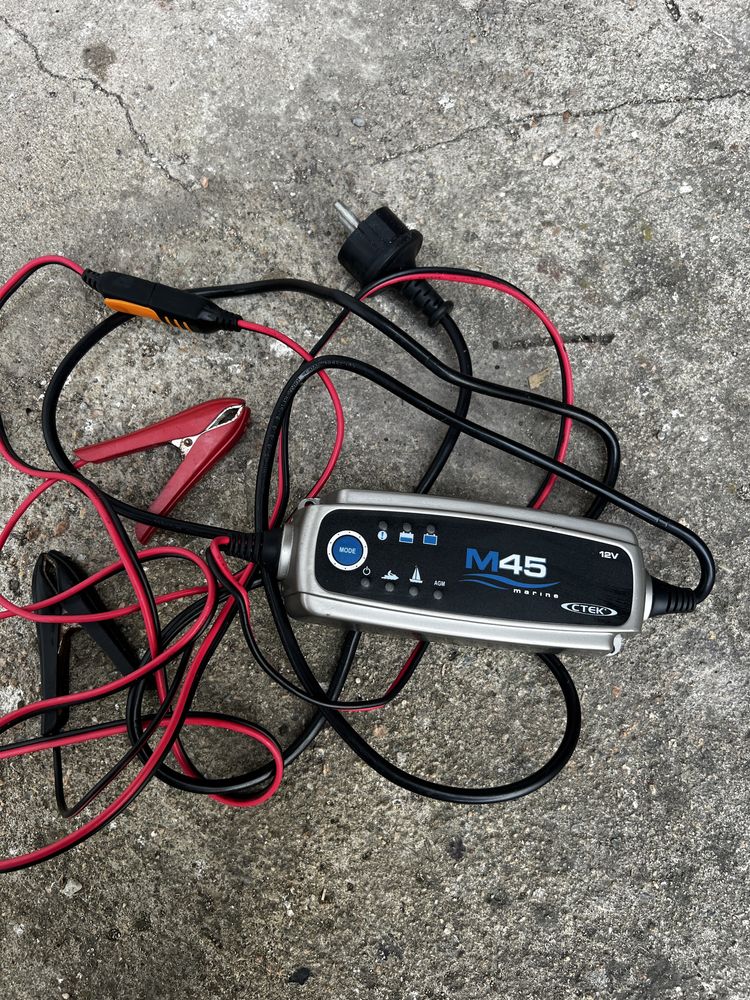 Incarcator baterii Ctek M45 Marine
