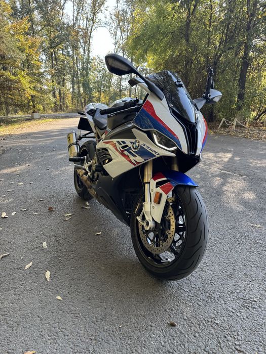 BMW S1000RR Pachet M pregatita de sezon