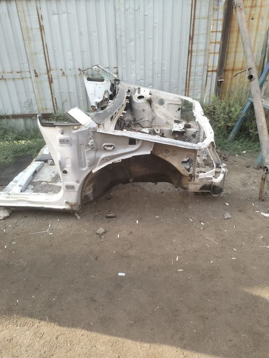 Запчасти на лексус RX