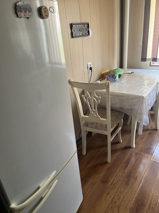 Yunusobod 4 kv 2 xona 400 srochna arenda