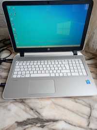 Лаптоп HP Pavilion 15.6 Intel Core I3 -4030U 8gb ssd