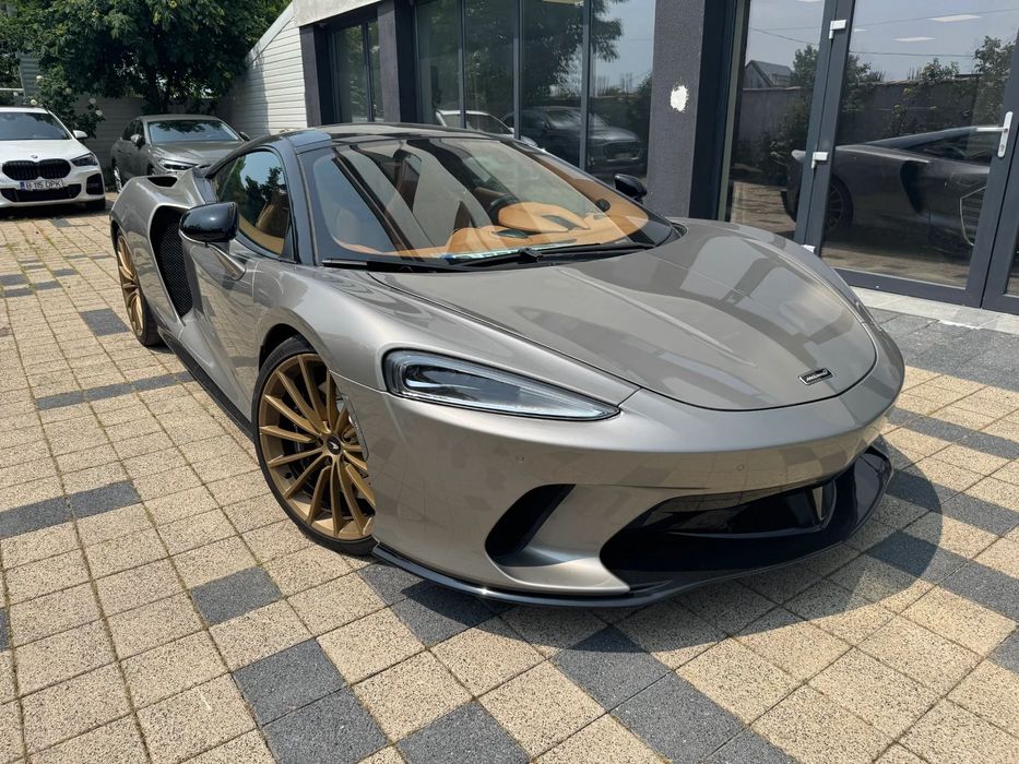 McLaren GT Mclaren GT fara accident
