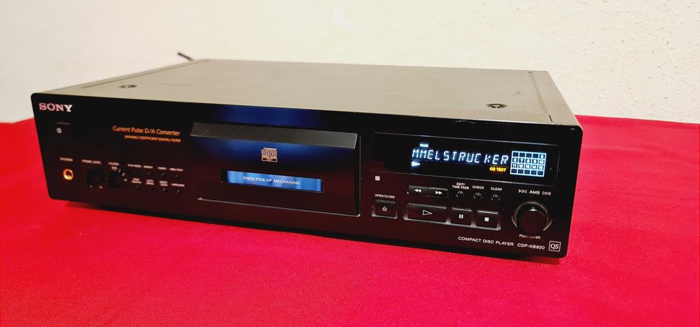 Sony CDP XB 920 QS cd text puck