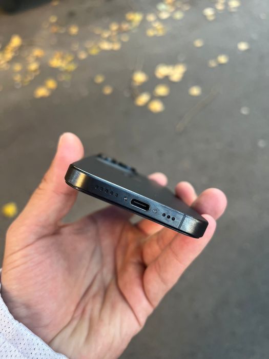 Iphone 15 pro 256gb neverlocked display schimbat