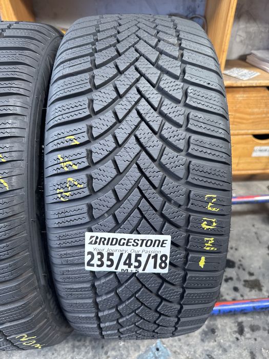 235/45/18 Bridgestone M+S