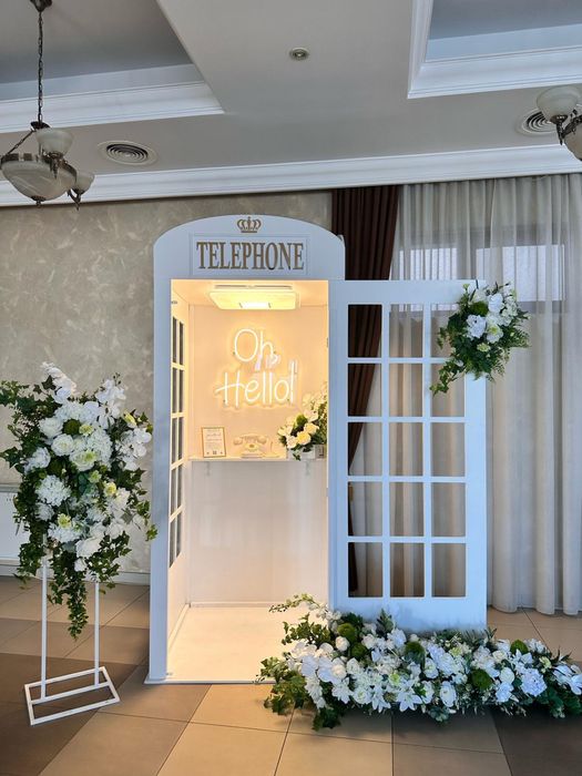 Cabina telefonica si audio guestbook