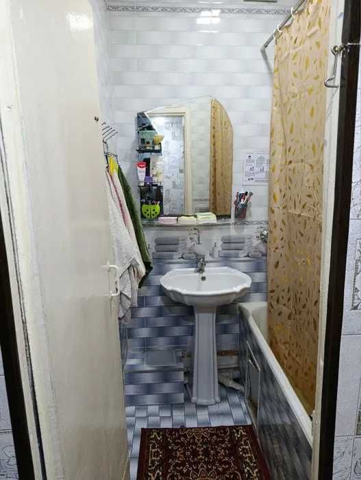 Срочно 4 хонали квартира 2 каватда сотилади 6 микрн