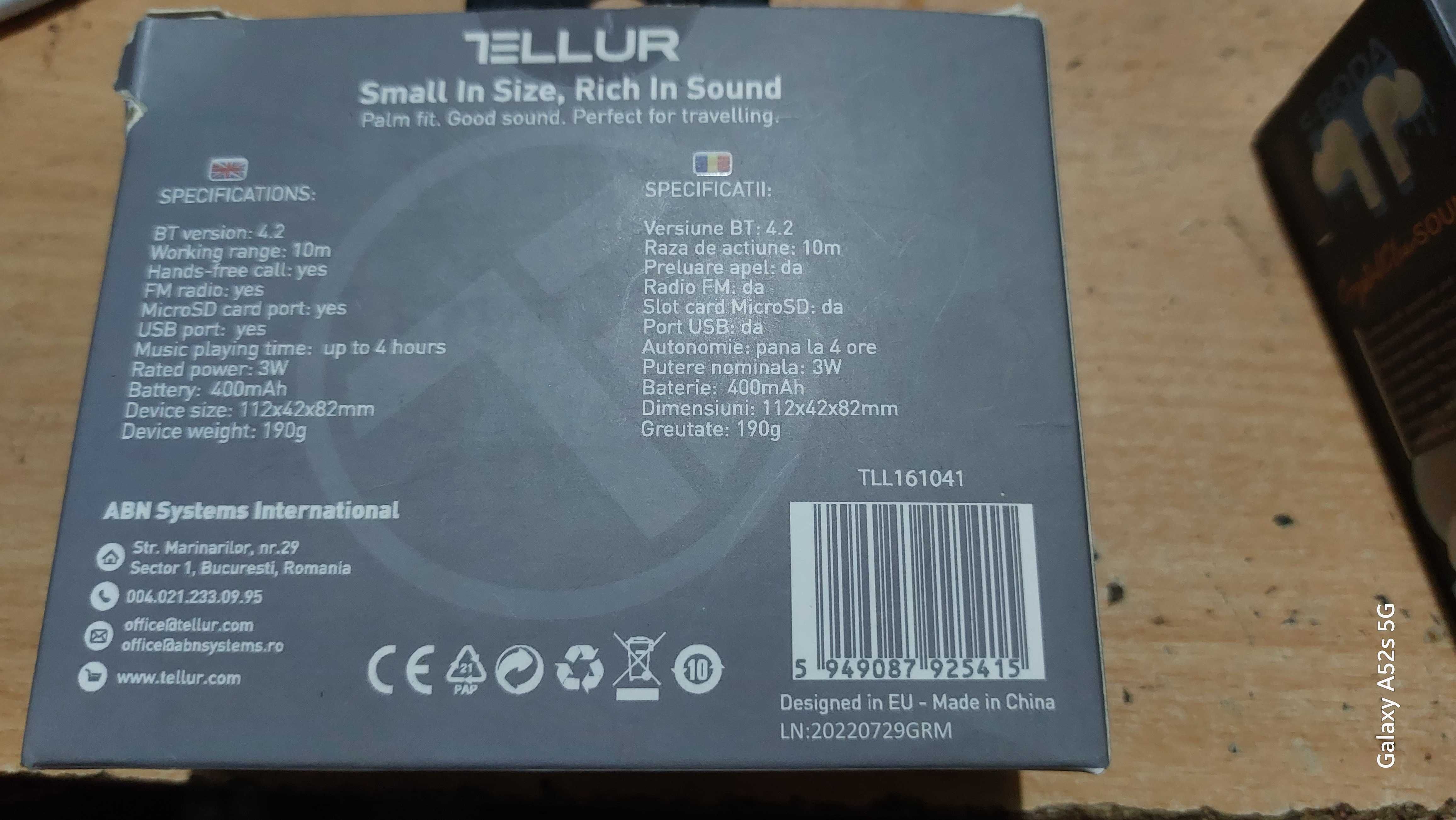 Boxa portabila wireless  Radio  Bluetooth