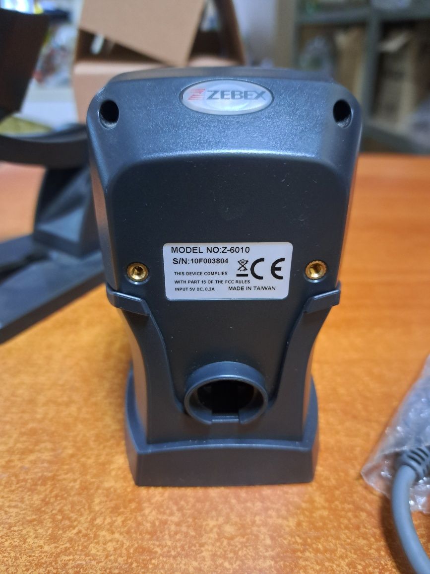 Баркодчетец Zebex Z6010
