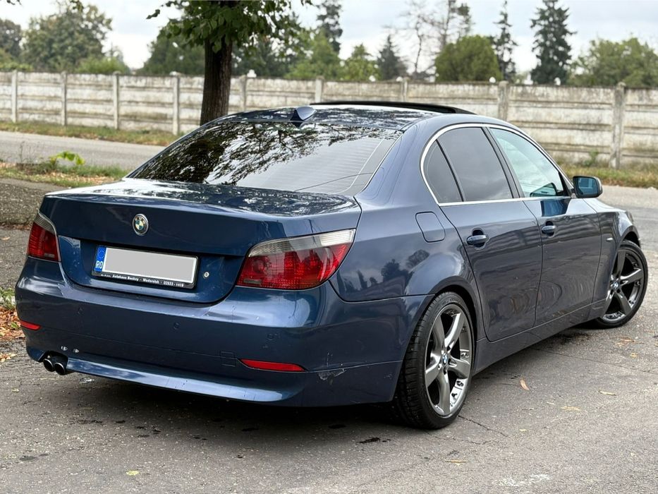 Ofer spre vânzare BMW 520i înmatriculat Ro. 2800€ preț