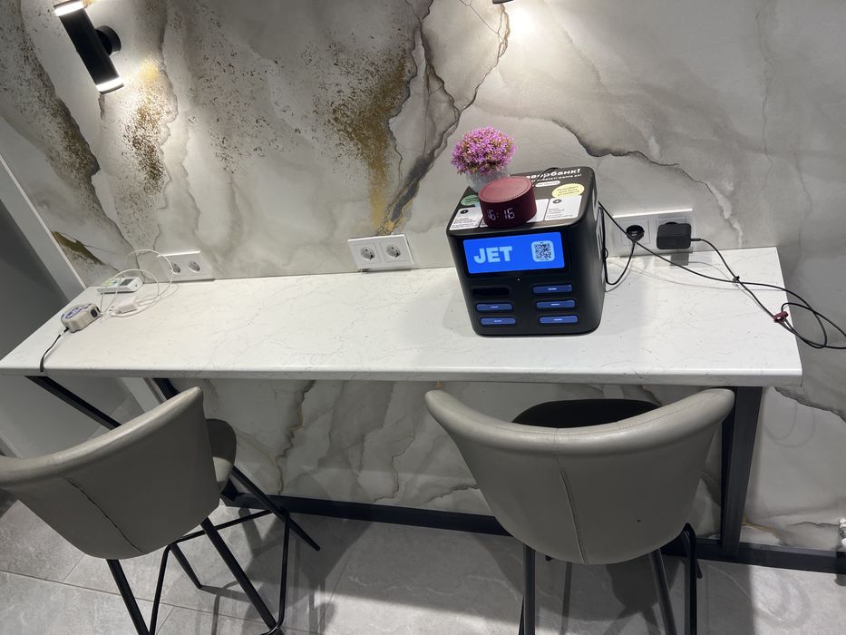 стулья и столы 3-шт столов 6-шт стульев