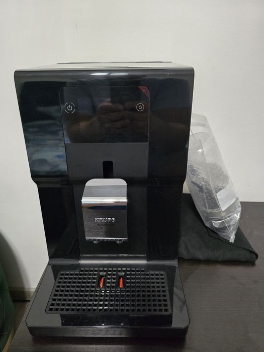 Espressor automat KRUPS Intuition EA873810, 3l, 1450W, garanție 2028