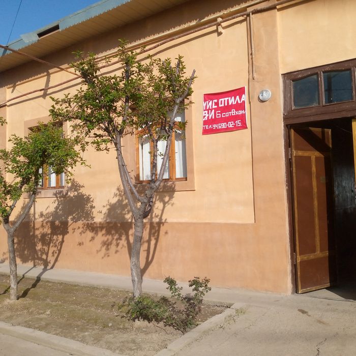 Yengi Toshmidan 2 km kirganda Tayyor uy bor