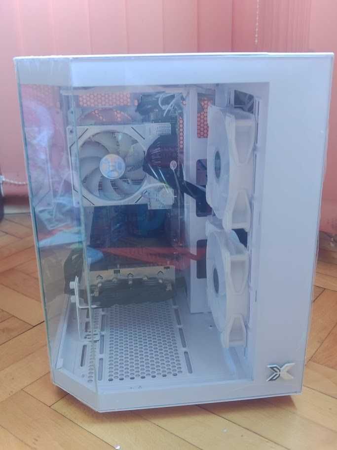 Геймърски компютър Ryzen 8400F, ASRock RX6700XT,32gb ddr5,1tb nvme