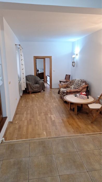 Inchiriez casa mobilata