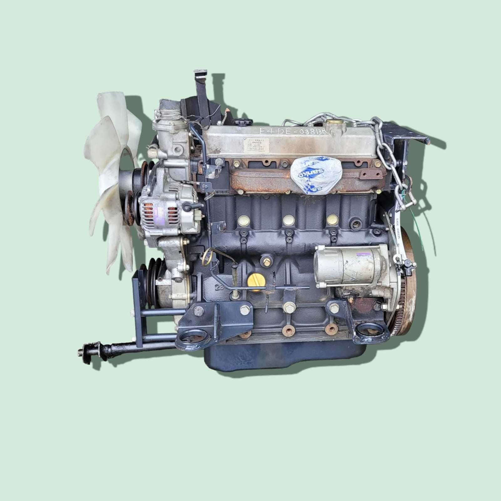 Motor Iseki tip E4DE - 4 cilindri - 2955cmc - 60CP
