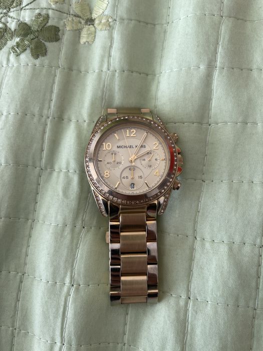 Часовник Michael Kors