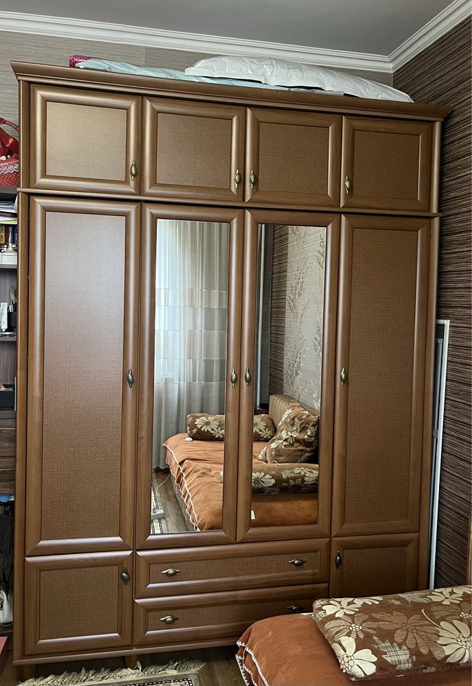 Шкаф+тумбочки