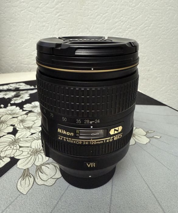 Nikon обьектив 24-120 mm