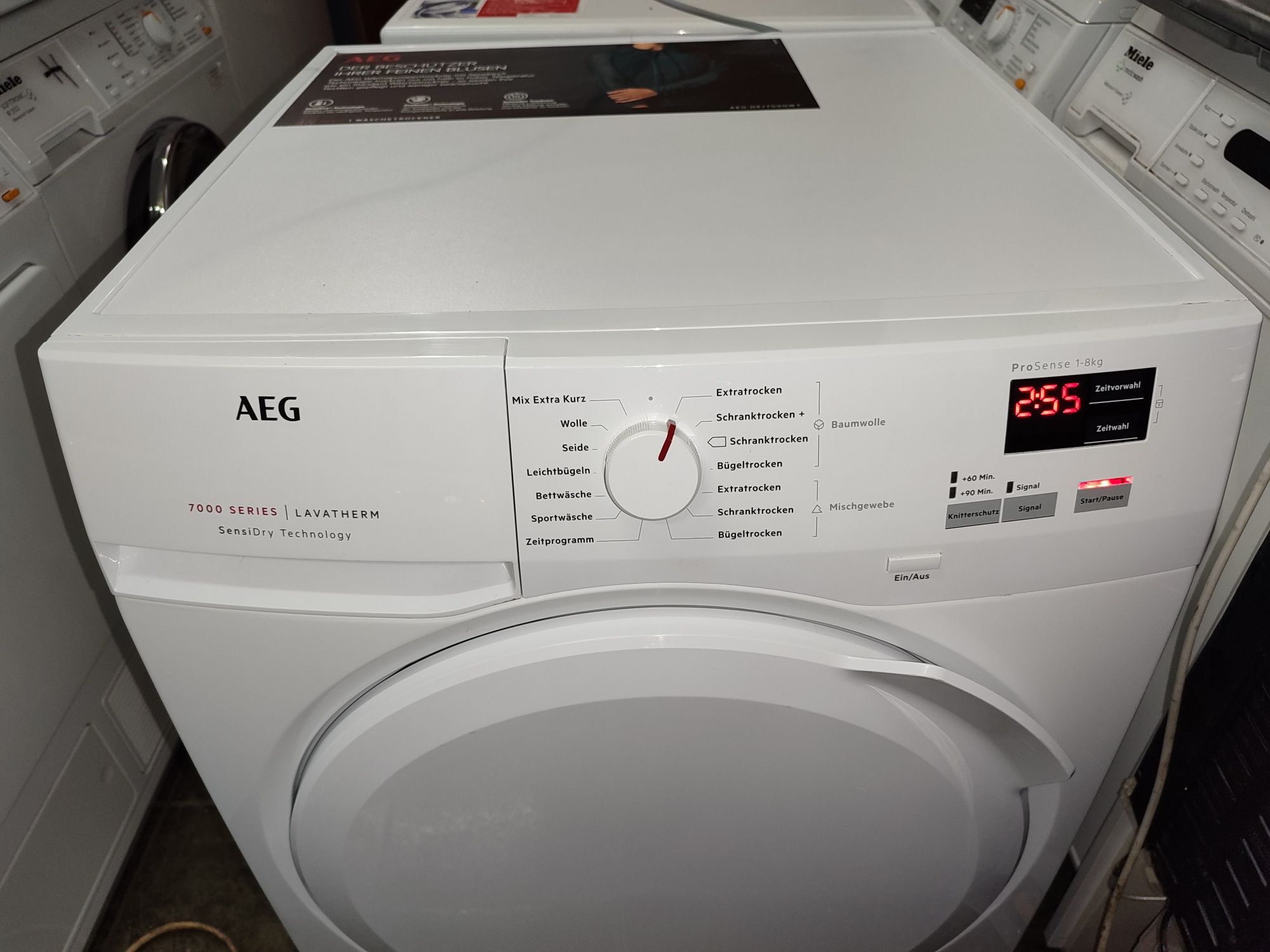 Термопомпена сушилня AEG Lavatherm T7DB40688 - 8кг.енергиен клас  A+++