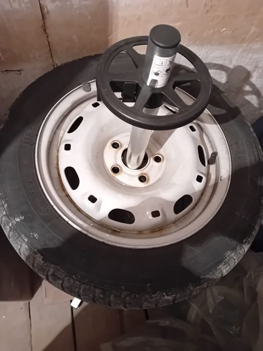 Vând Jante Oțel Dacia Logan R15