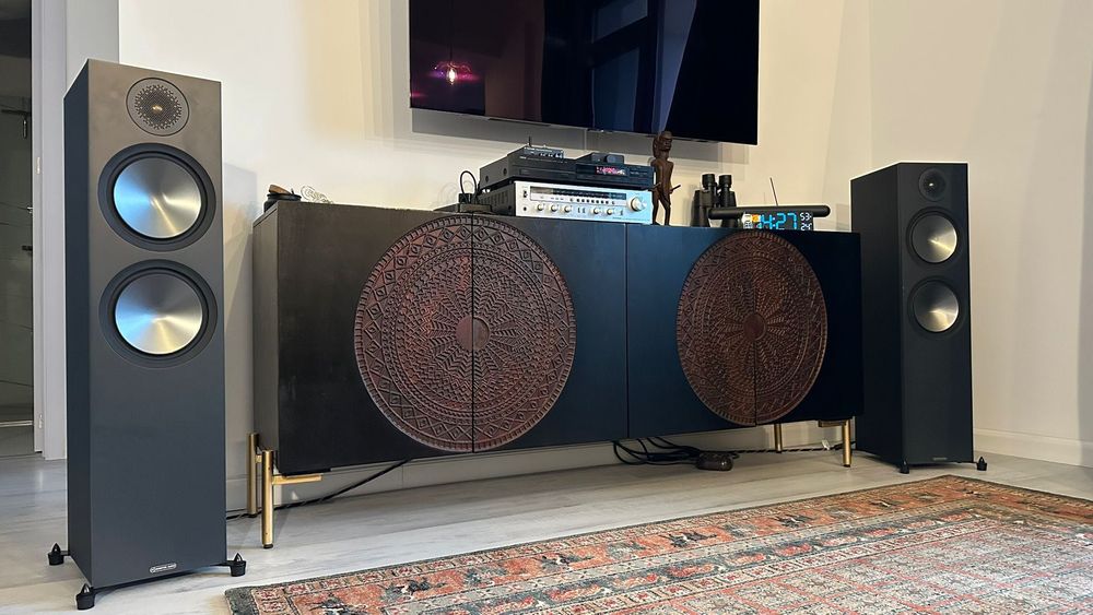 Boxe Monitor Audio BRONZE 500 k noi 200W-8 Ohmi in cutii, plase magnet