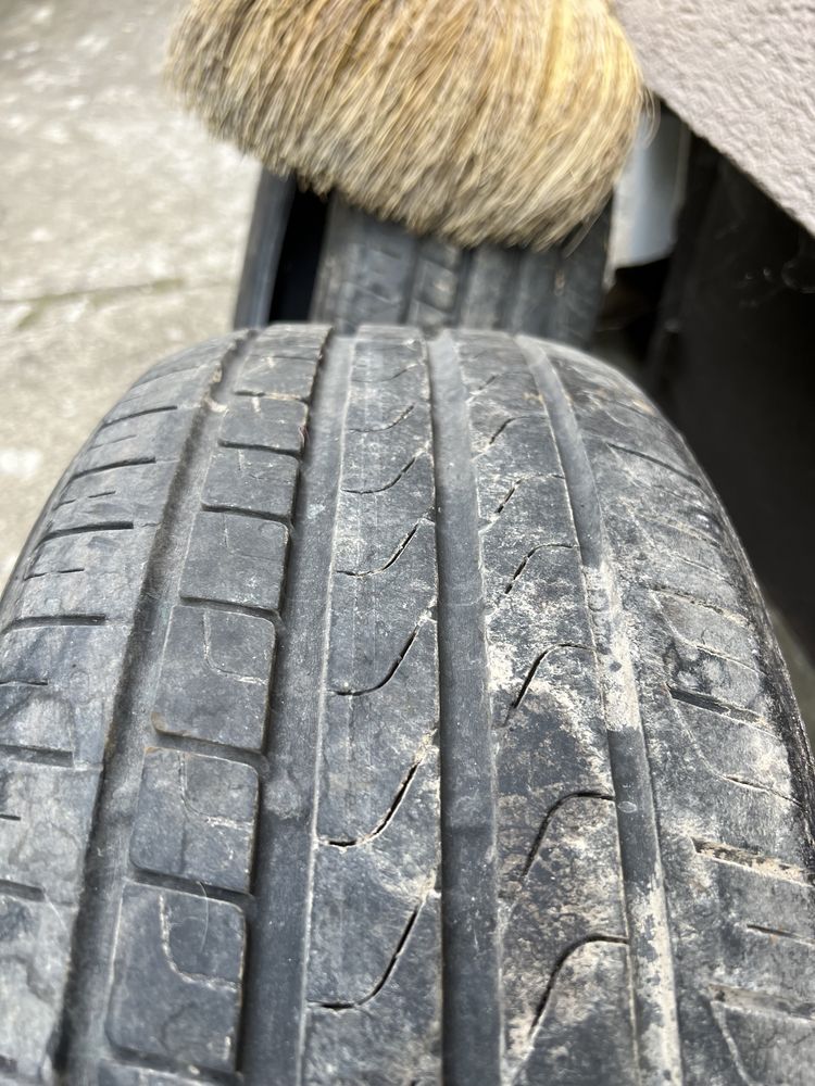 Летни гуми 215/50R17 Pirelli Cinturato P7 стар ДОТ-4013