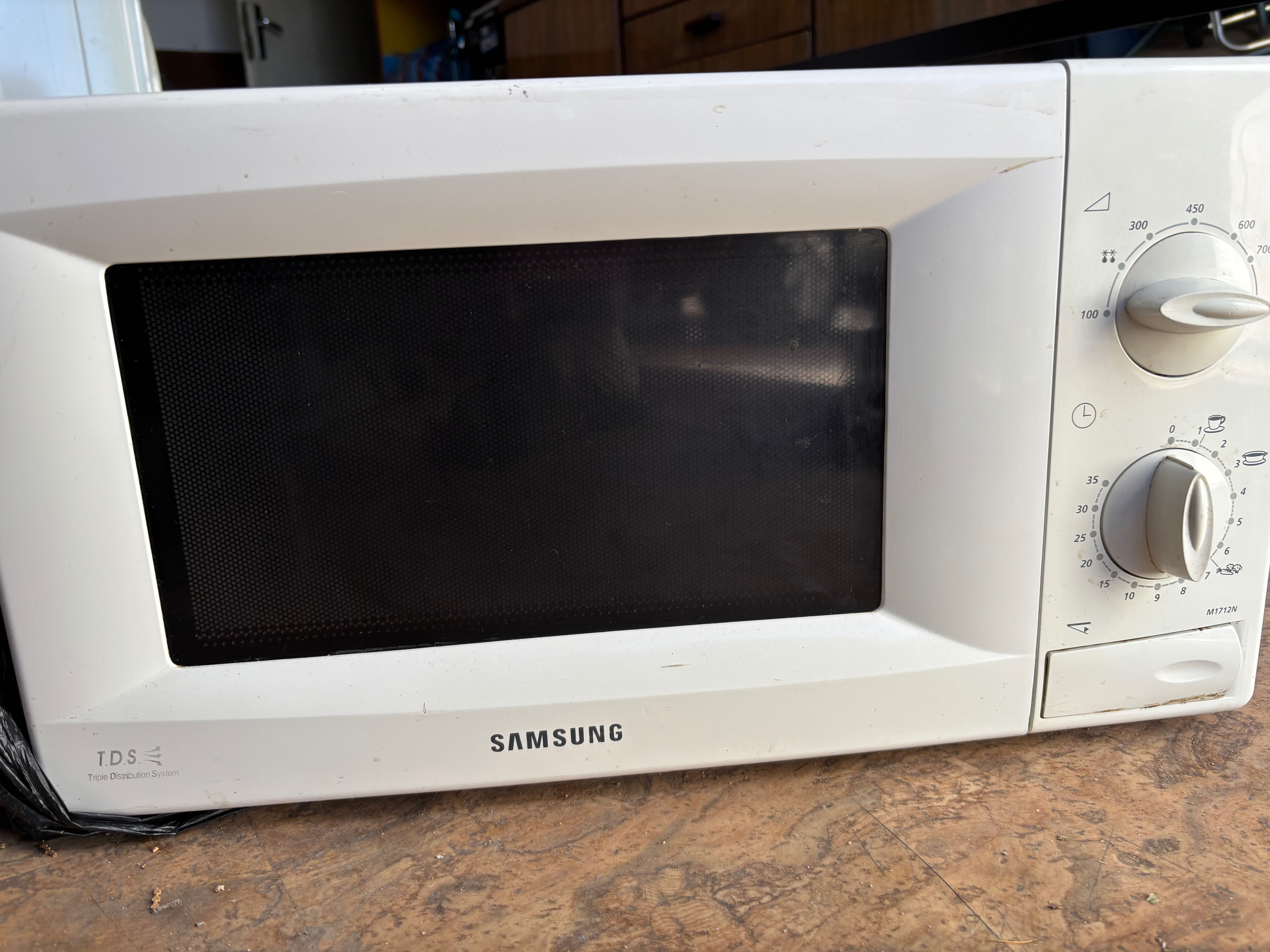 Микровълнова фурна Samsung
