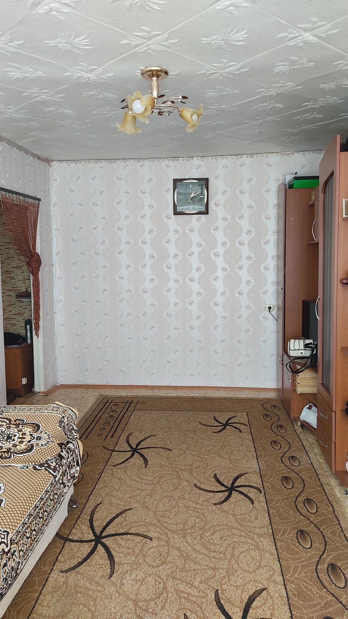 Продам 2-х комнатную квартиру на Узкой колее