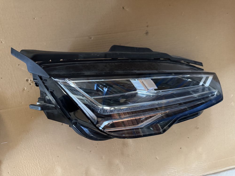 Far Audi A7 Matrix Facelift 2017 4G8941036A