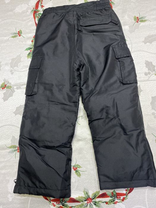 Панталон, подходящ за сняг.