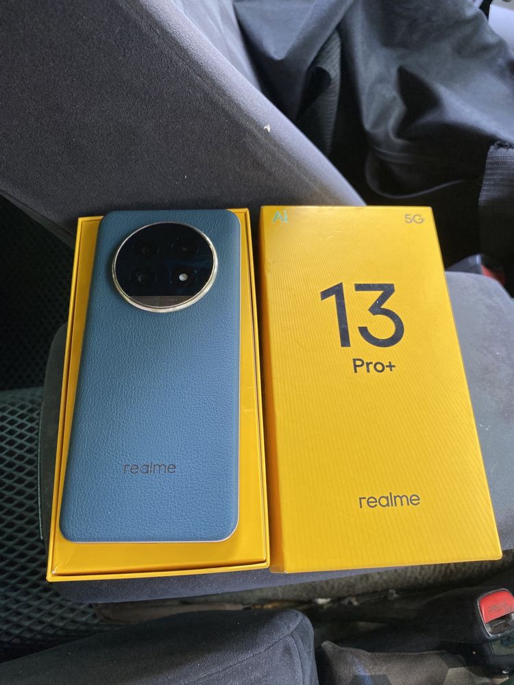 13 pro plus.  5G.  12/512
