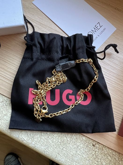 Hugo мъжко колие, ЧИСТО НОВО