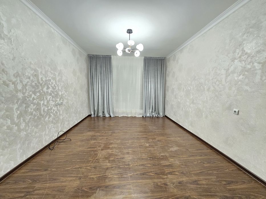 Сергели 8 худуд 3/1/7  нахтга через ипотекага расмдаги такалган нарх