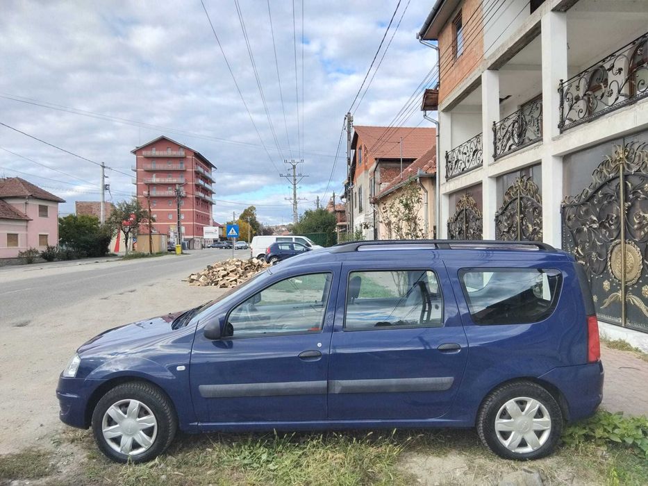 Dacia Logan Mcv 1,5 dci an 2009 recent adusa