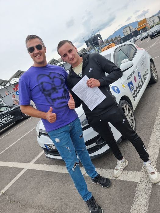 Oferta Black Friday!Instructor auto autorizat Brasov