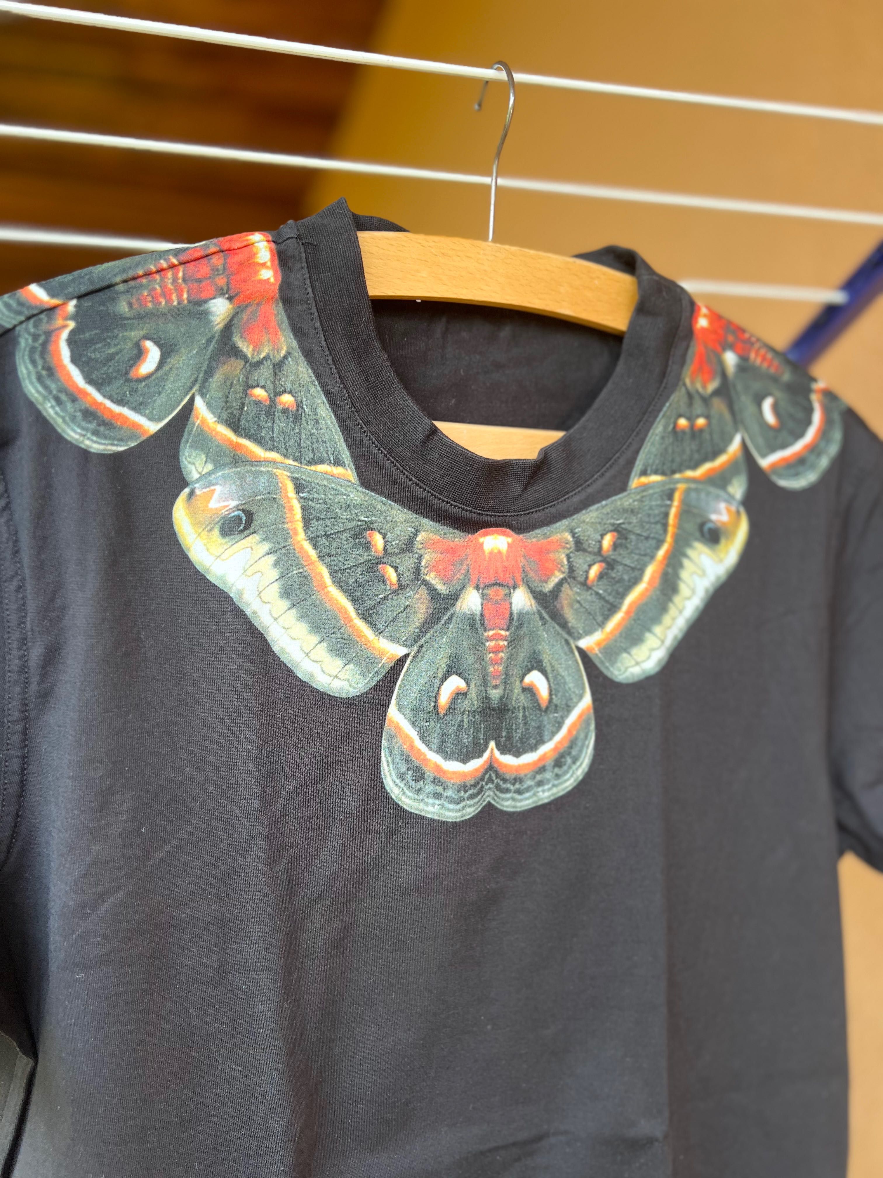 Givenchy size- M