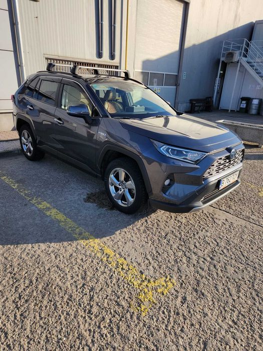 Rav4 2019 hybrid, AWD 53.950Km, dotari maxime, unic driver, nefumator
