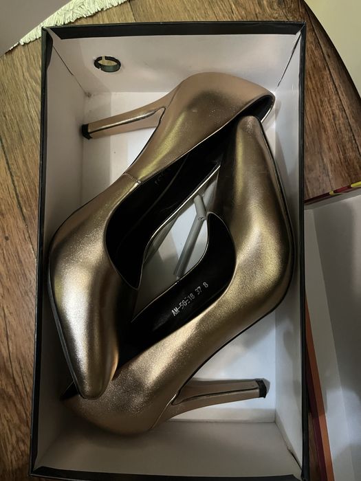 Етик туфлилар арзанга беремин 37 рр