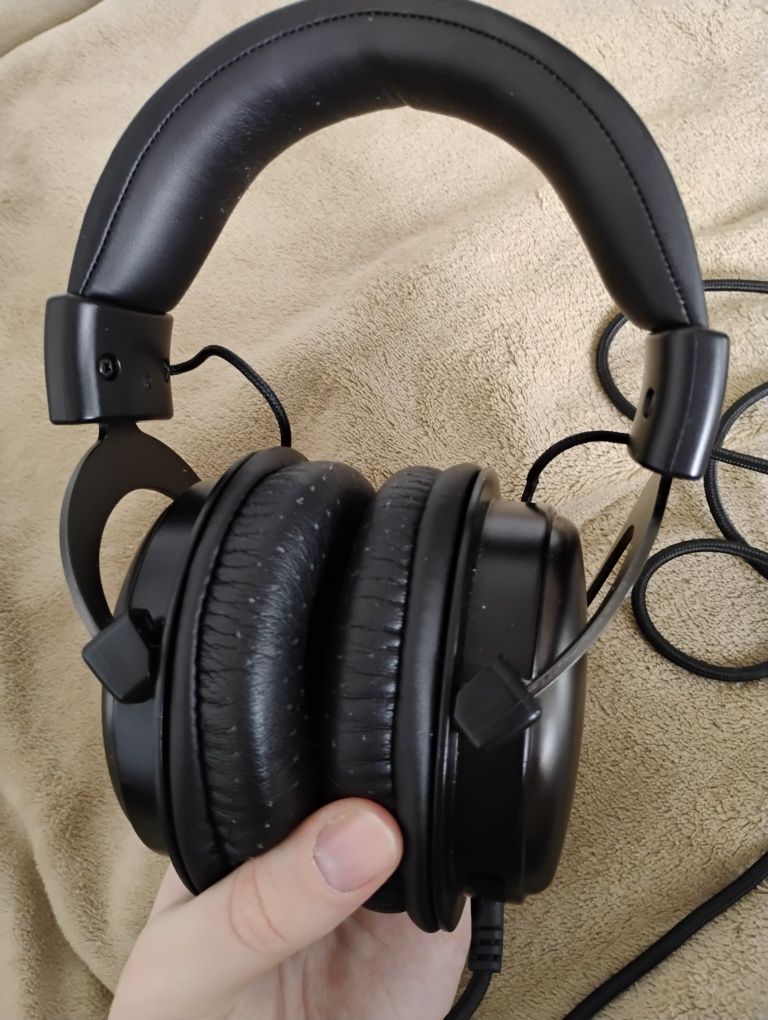 Casti gaming cu microfon A+ CGS823, 7.1 surround, Negru/Rosu
