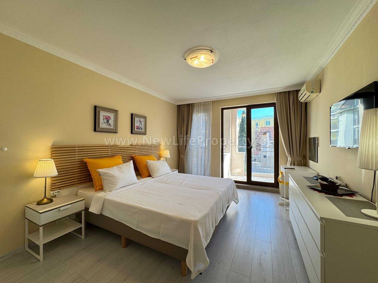 Продава се Двустаен апартамент в Свети Влас - 65 кв.м за 2224 €/кв.м - Снимка #10