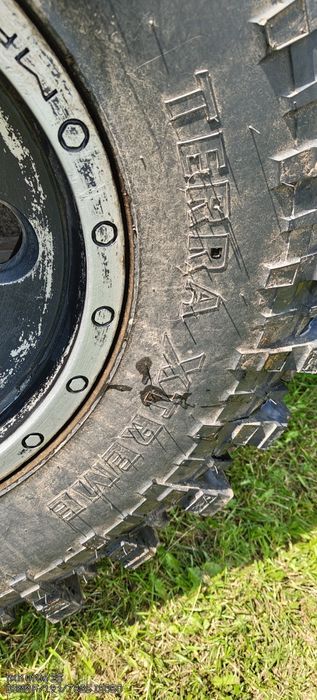 Гуми с джанти 37х16