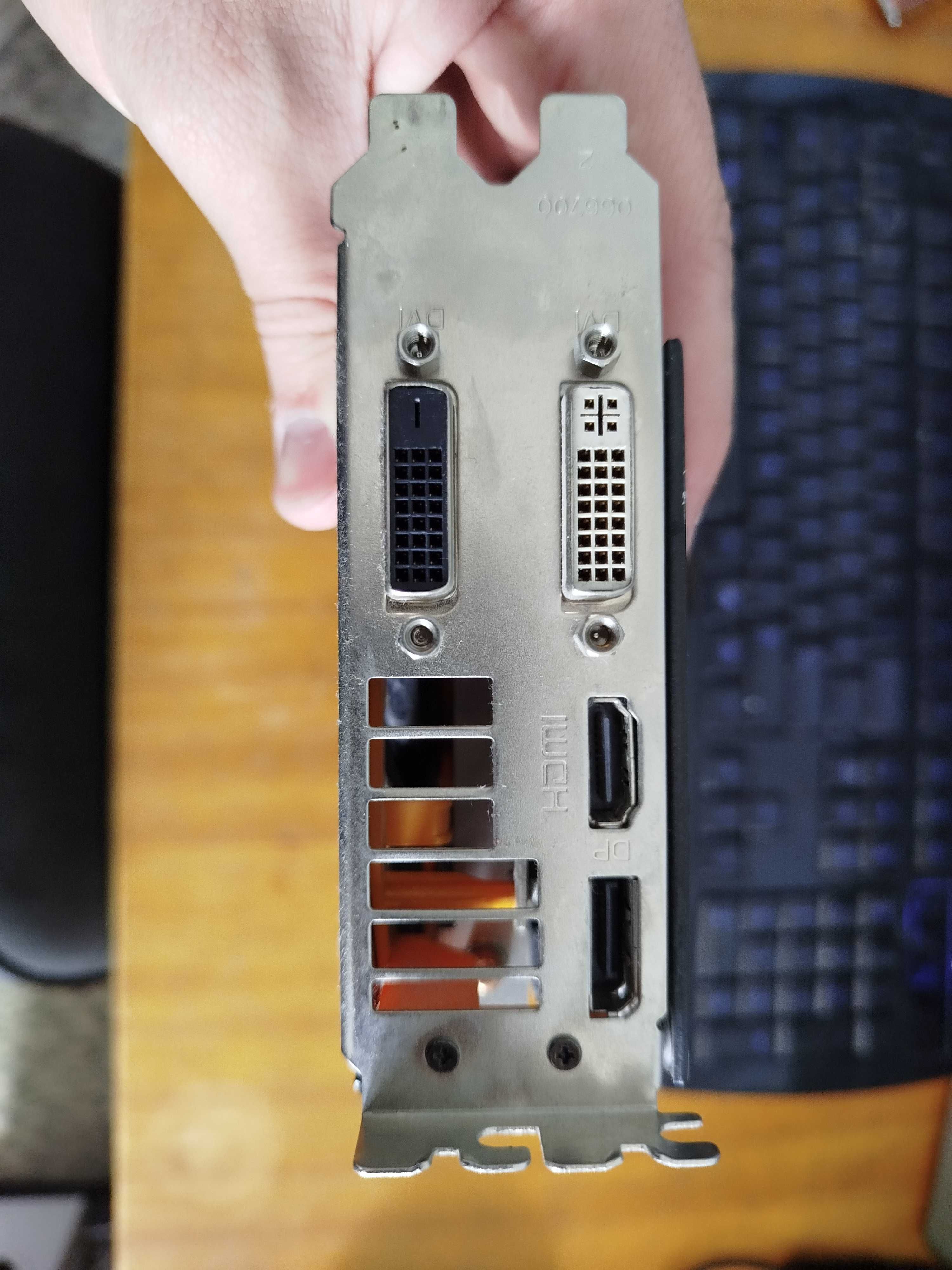 Видео карта AMD Radeon tri-x r9 290x