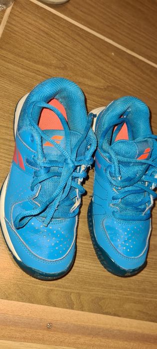 Продам кроссовки BABOLAT.