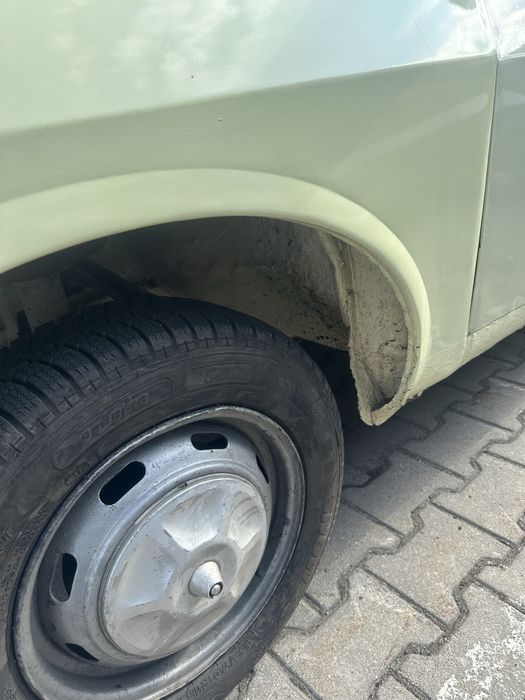 Vand dacia 1300 an 1983