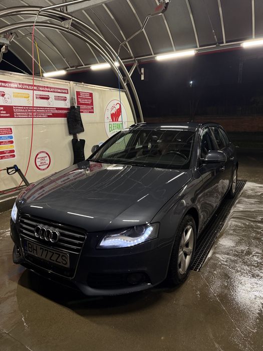 Vând AUDI A4 B8
