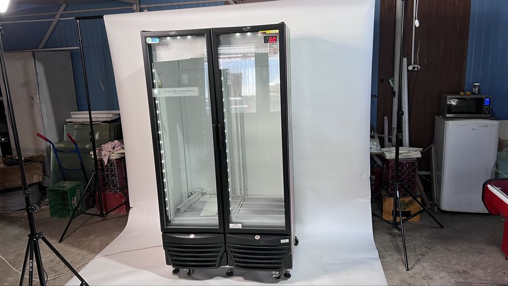 Vitrina frigorifica verticala 110cm cu led