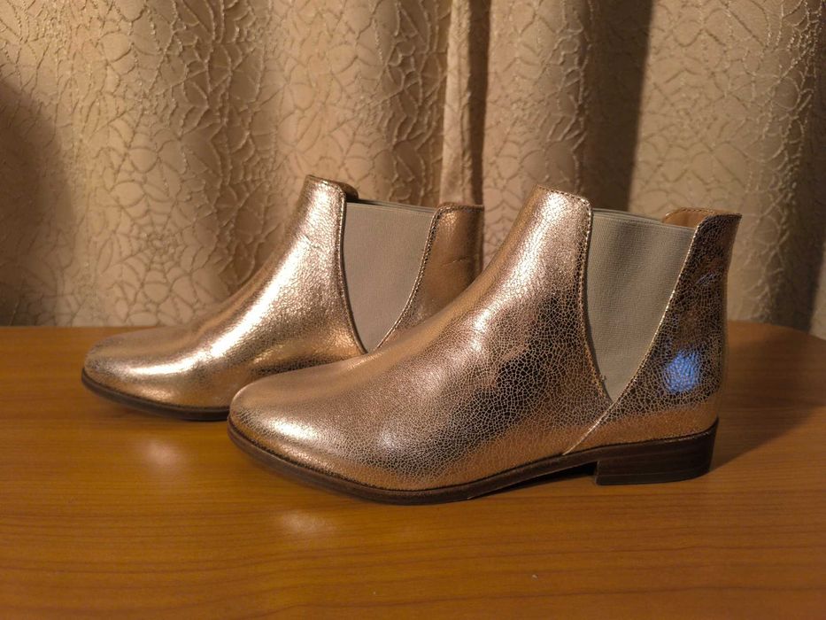 Cizme dama Bobbies aurii marime 37