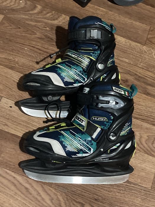 Продам коньки размер 30-35