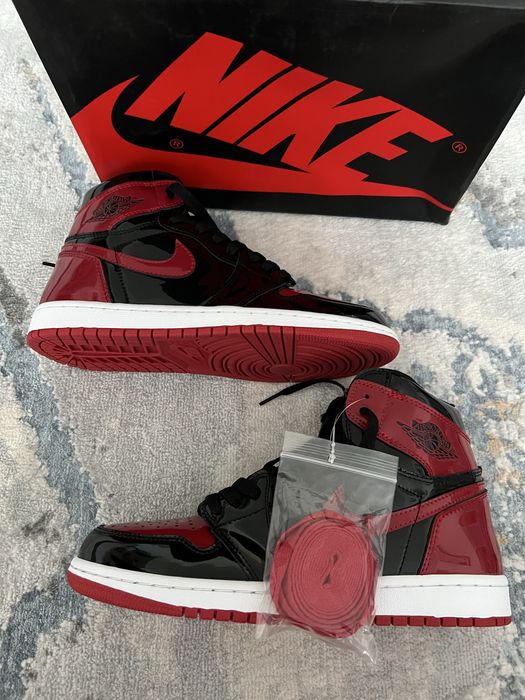 Nike Air Jordan 1 High Patent Bred